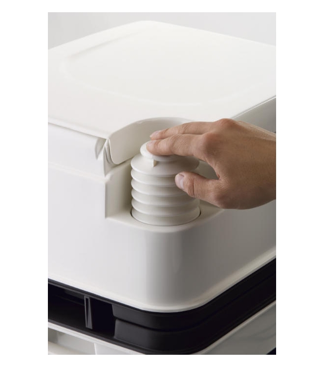 Thetford caravan 1304140 ecru bij Leerentveldvrijetijd.nl