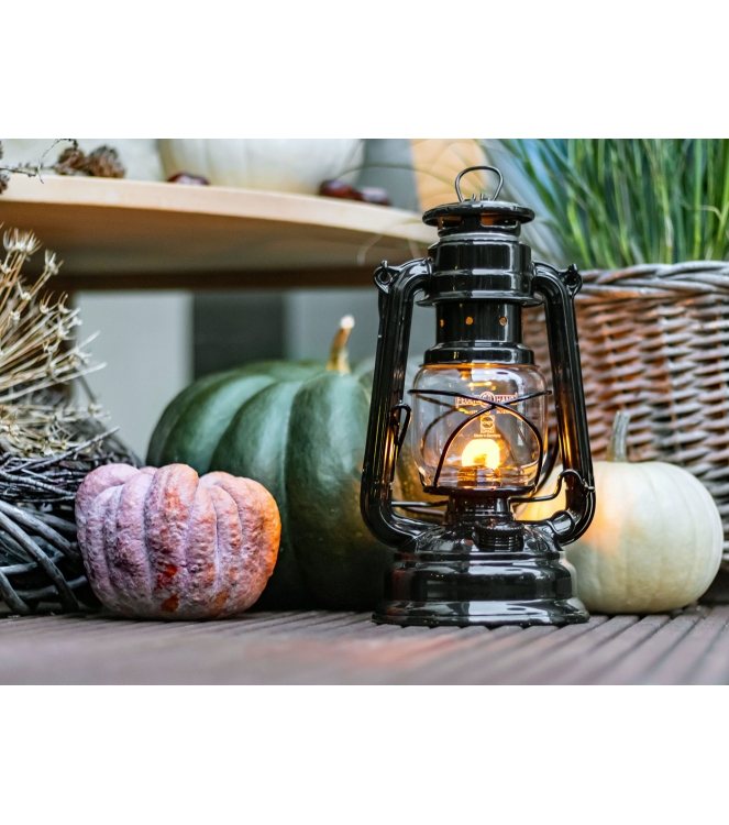 Feuerhand caravan FH 276-ZW licht grijs bij Leerentveldvrijetijd.nl