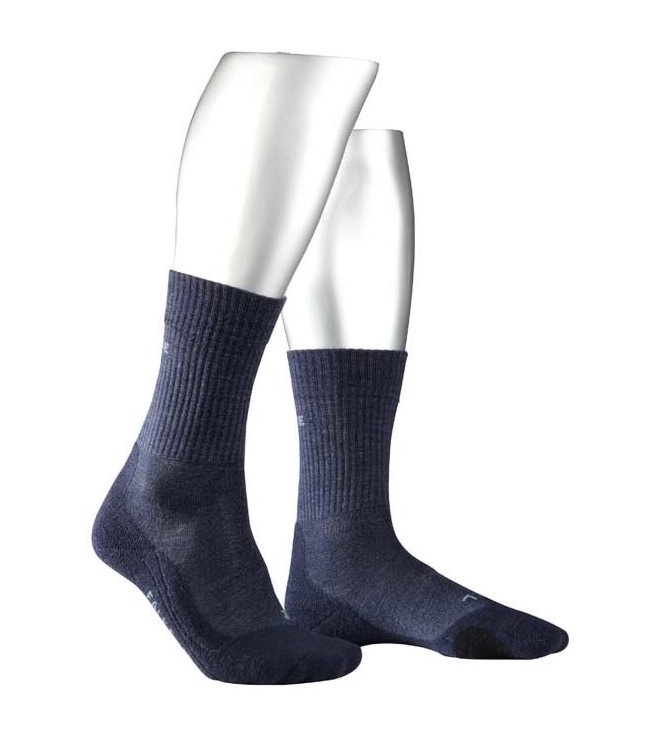 Falke wandelsokken 16394 antraciet bij Leerentveldvrijetijd.nl