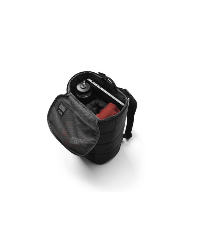 db journey db journey Roamer Duffel Pack 25L blue hour 2000186300901 Blue Hour db journey tassen 2000186300901 antraciet bij Leerentveldvrijetijd.nl