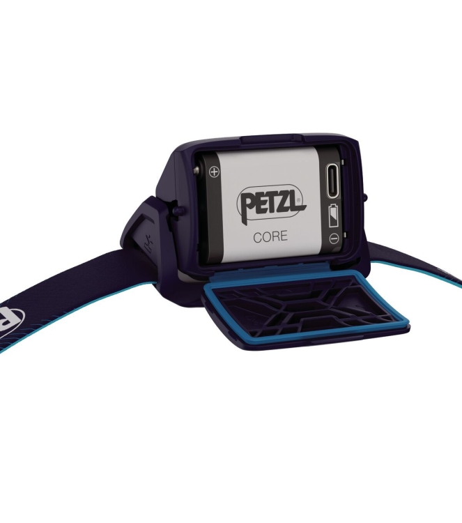Petzl Petzl Actik Core hoofdlamp 625 lumens blue E065AB Blue Petzl verlichting E065AB antraciet bij Leerentveldvrijetijd.nl